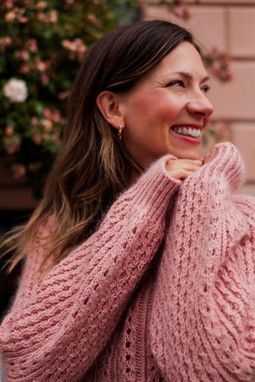 KNITS TO WEAR af Victoria Lindberg